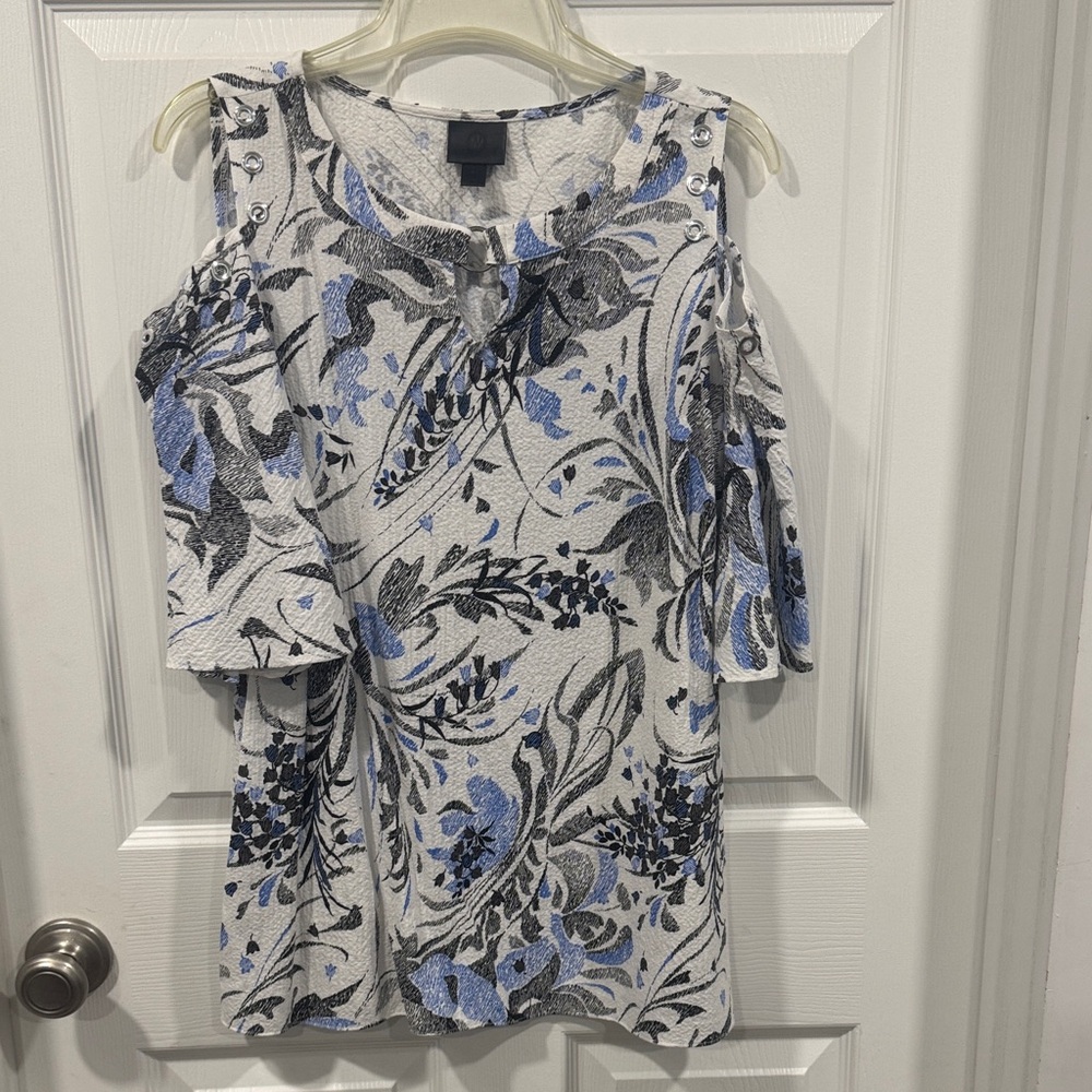 JM Collection Blue and Gray Floral Cold Shoulder Blouse